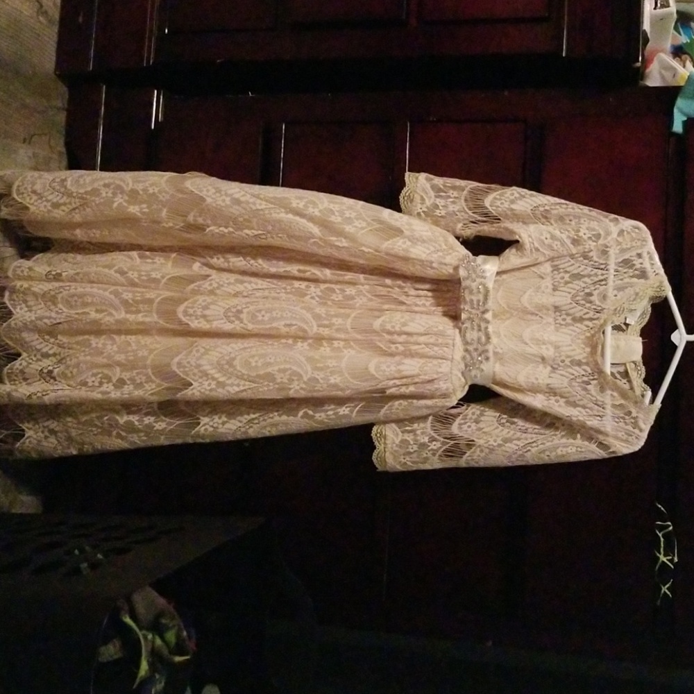 Beautiful vintage dress sz 10